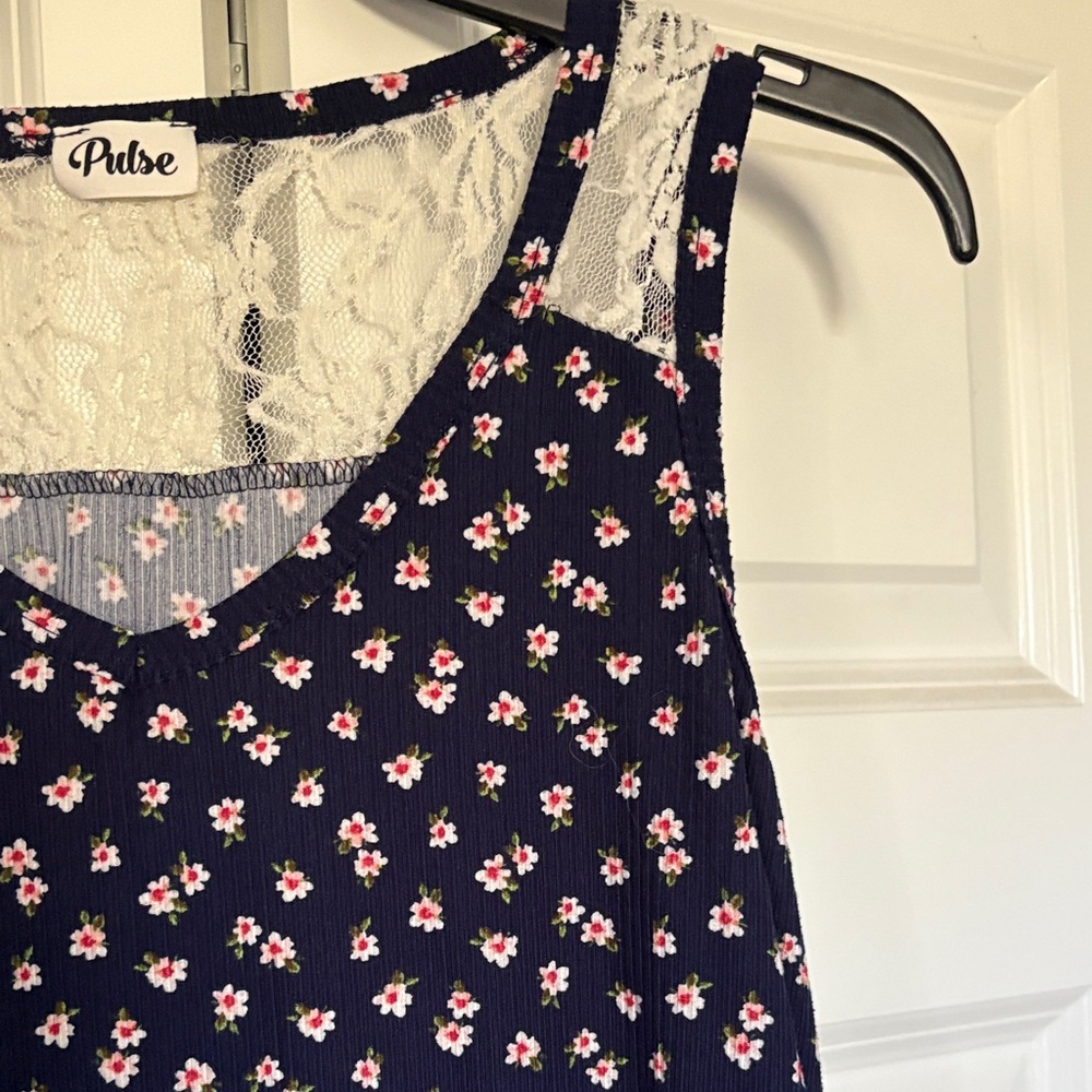 Pulse Women's Navy Floral Tank Top - Picture 4 of 8